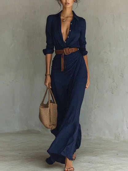 Robe longue Amondar bleu marine fluide style chemisier avec ceinture marron et fermeture boutonnée