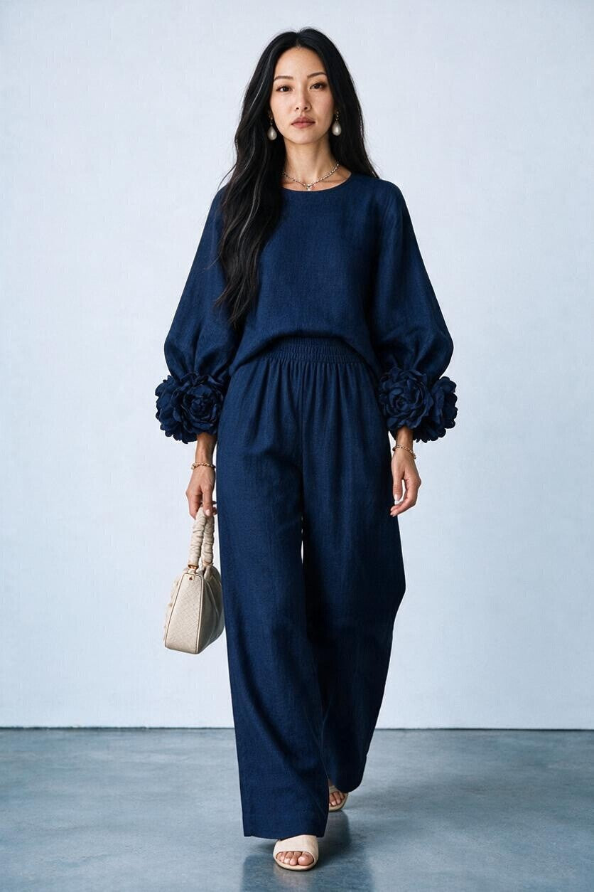 Ensemble maille poignets fleuris et pantalon large Amondar, coloris Bleu Marine, vue 4