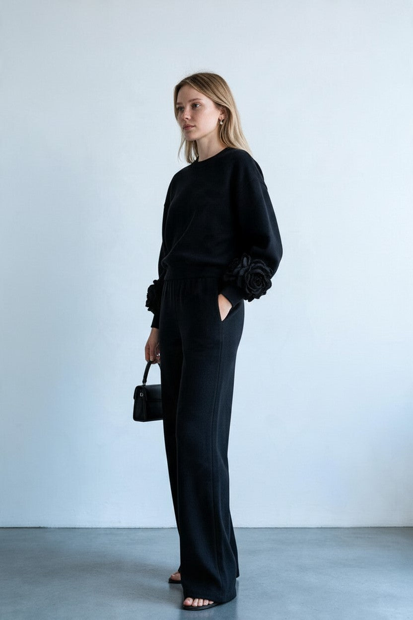 Ensemble maille poignets fleuris et pantalon large Amondar, coloris Noir, vue 1